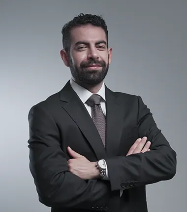 Platelet-Rich Plasma treatment 10 Dr. Ashkan Mohammadi General Manager